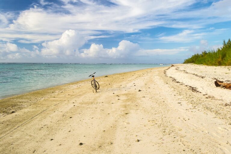 Coast to Coast Cycling Adventure in Costa Rica - 15 Days