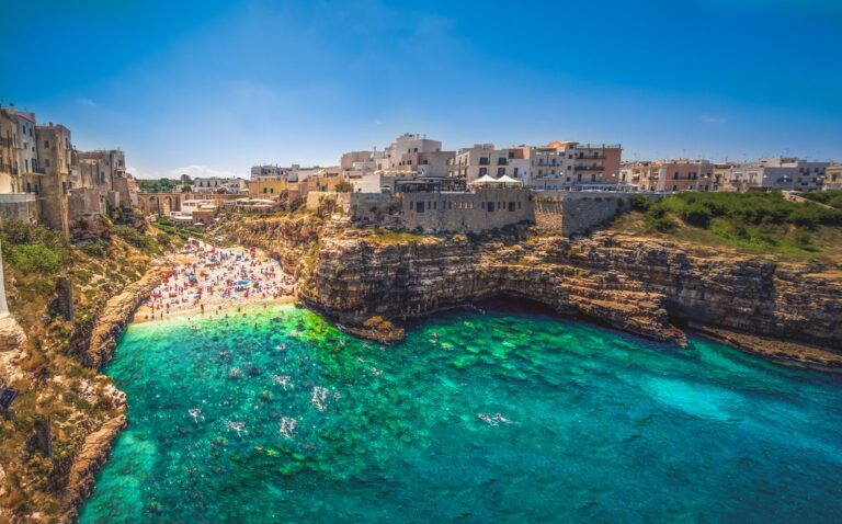 Best of Puglia: Lecce, Otranto, & Alberobello - 5 days