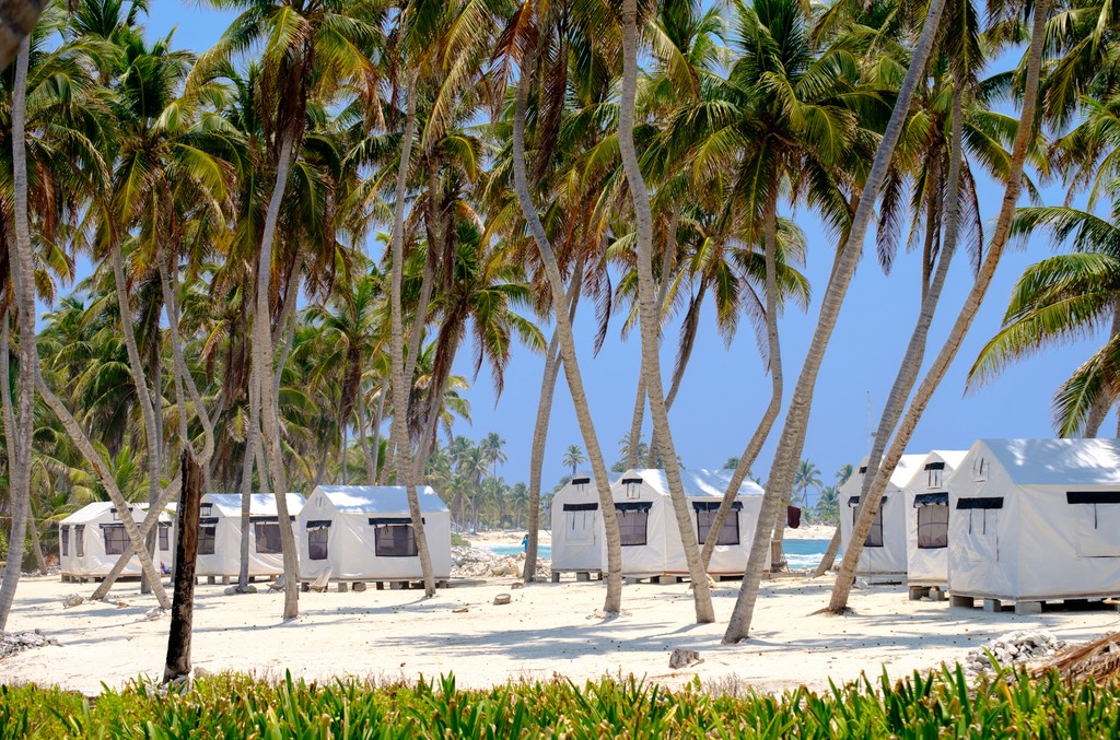 Safari style camp on Half moon Caye, Belize