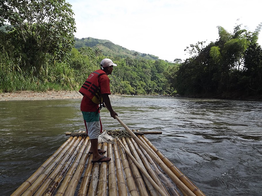 Raft at Rio La Vieja