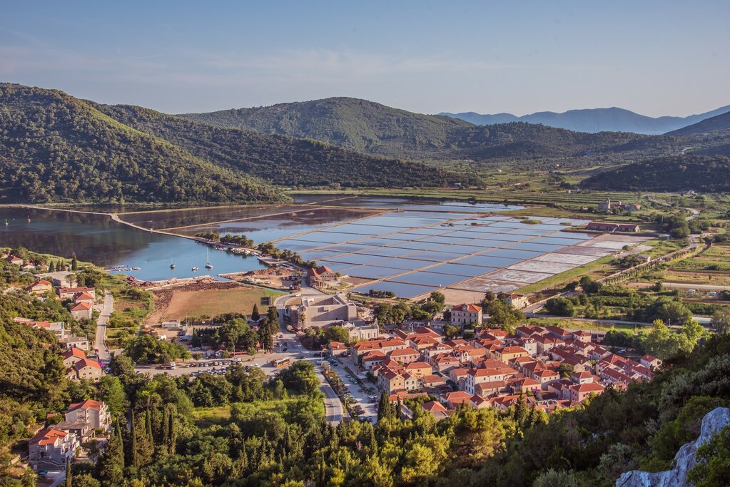 Explore Pelješac peninsula 