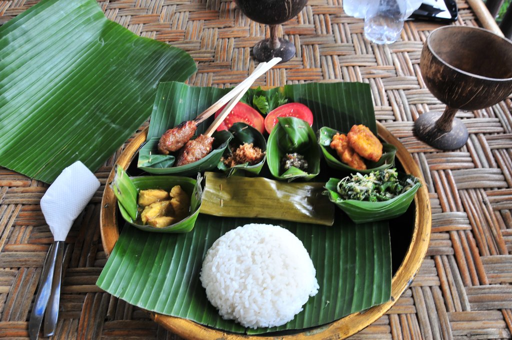 Learn how to cook traditional Balinese food in a cooking class