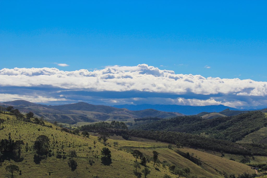The lush valleys of the Serra da Mantiqueira Mountains