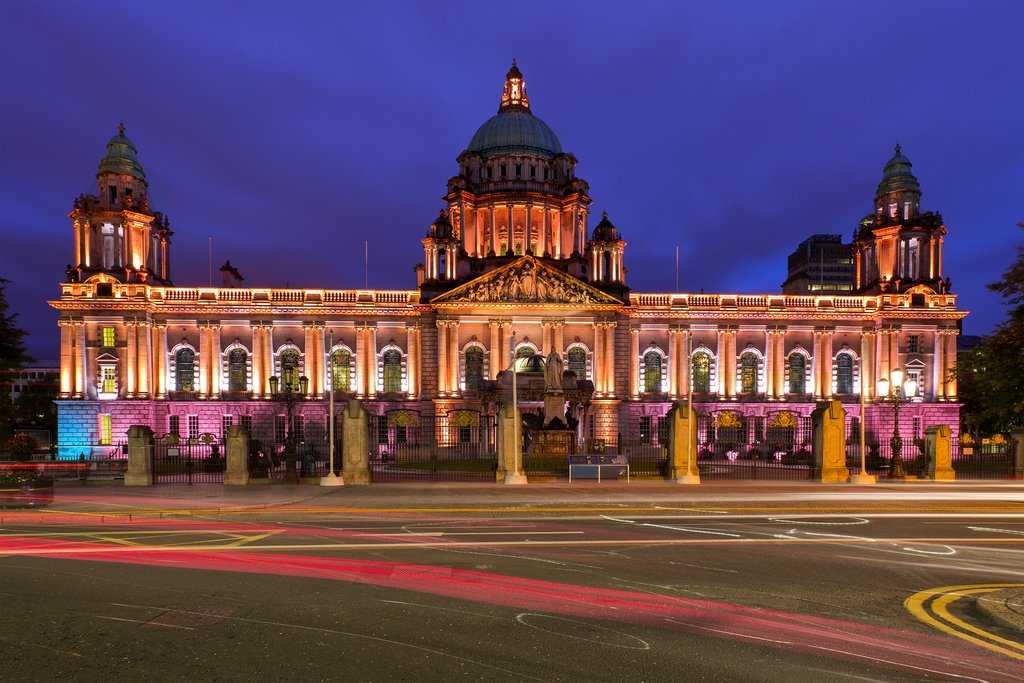 Belfast City Hall at night