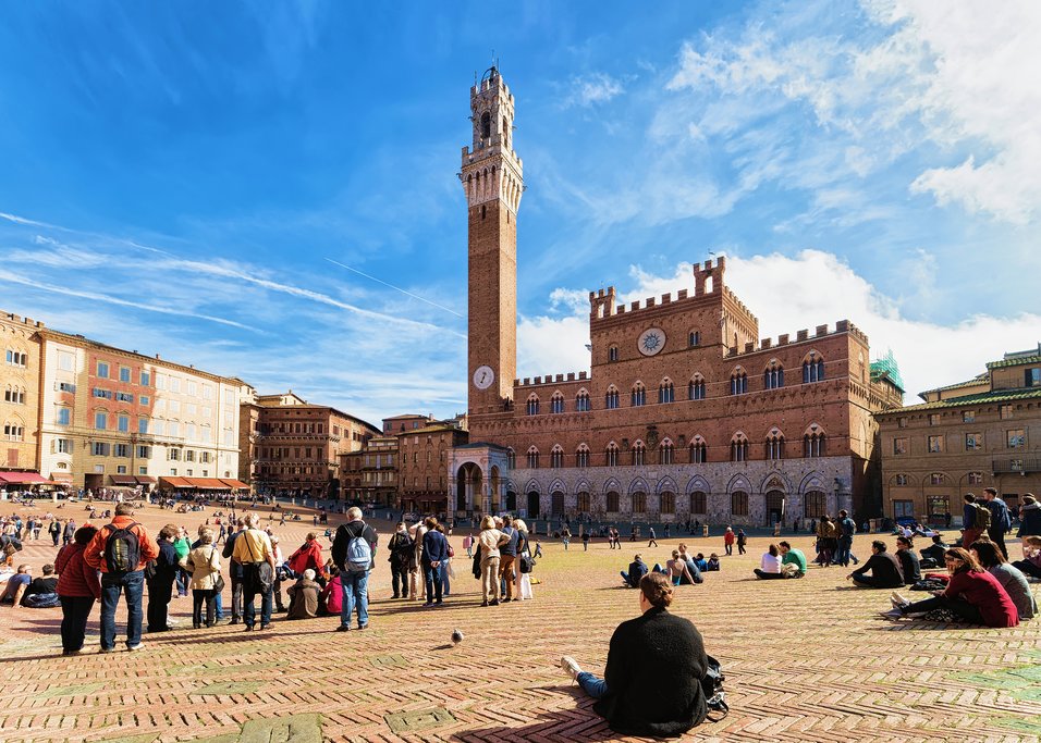 Torre del Magnia in Piazza Campo