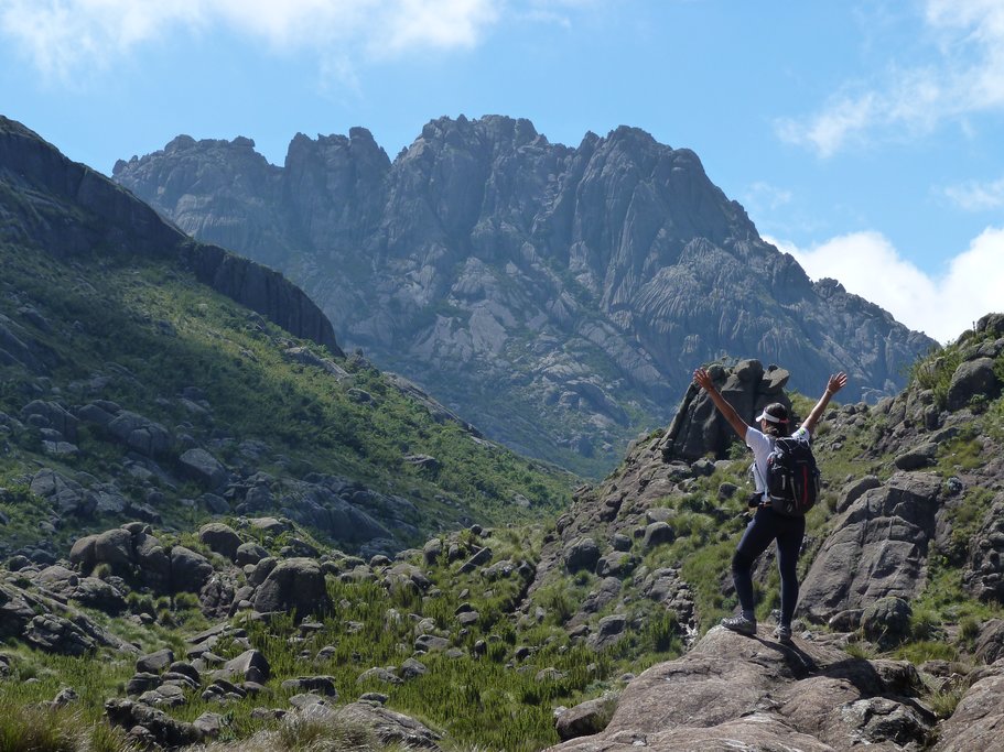 The Pico das Agulhas Negras Peak base