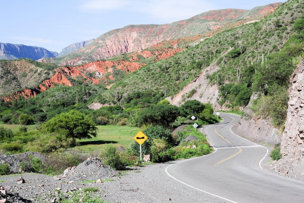 Drive through the Escoipe Gorge