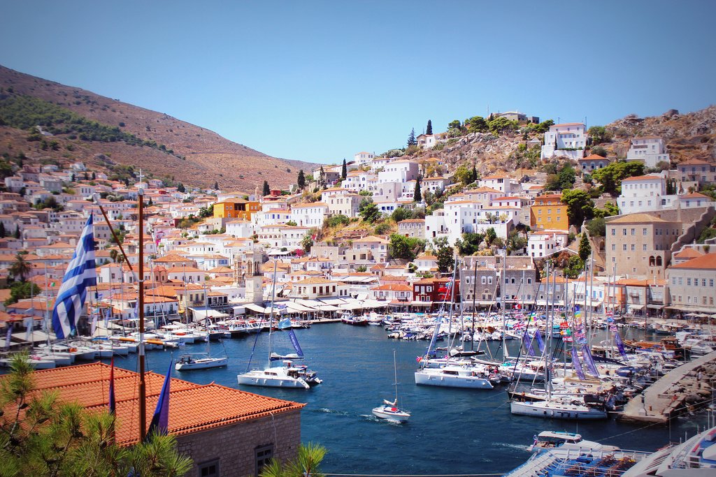 The port of Hydra