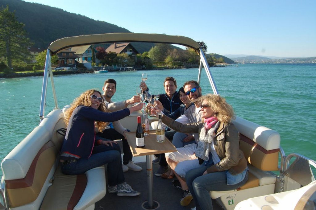 Boat tour with apéritif