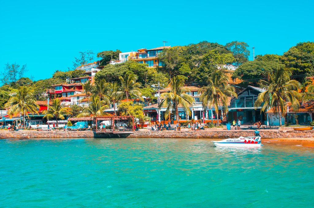 Búzios shore