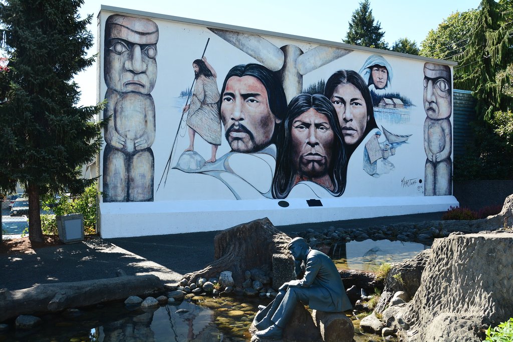 Native leaders, elders, and totems highlight this Chemainus mural