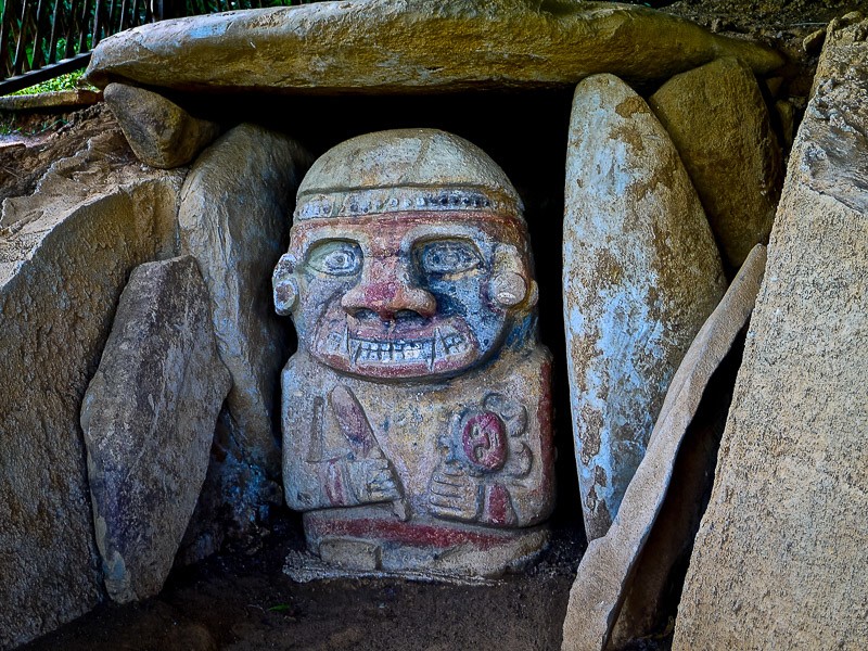 Pre-Columbian colored idol, San Agustín