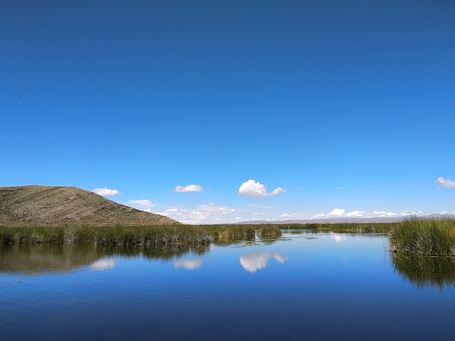 Tranquility on Lake Titicaca