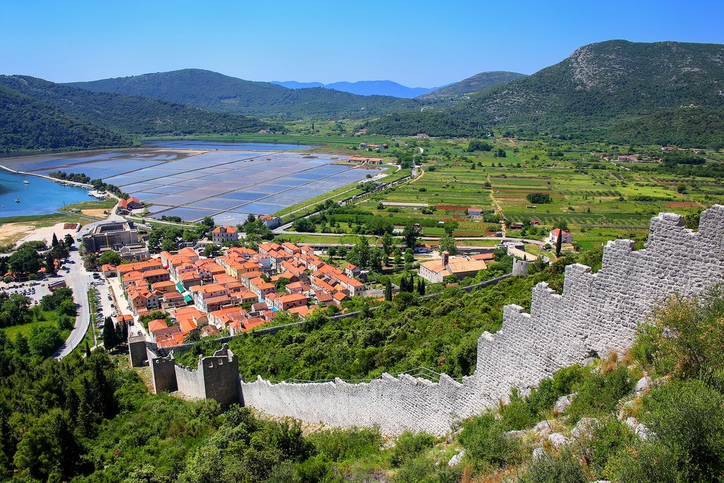 View of Ston, its defense wall, and saltpans