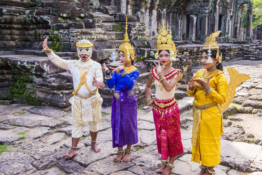 Apsara Dancers in Angkor Wat