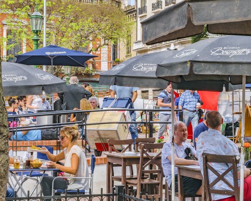Al fresco diners in San Telmo's Dorrego Square