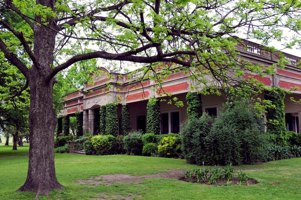 San Antonio de Areco & Estancia el Ombu