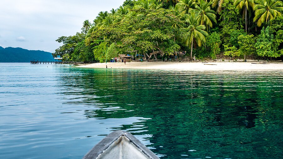 Spend your final two nights at Friwen Island