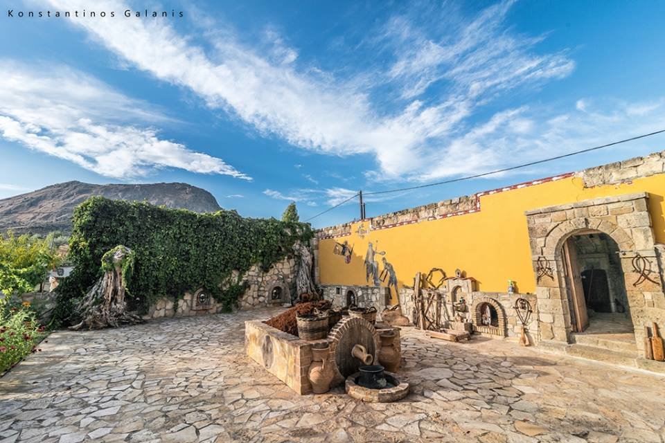 The Picturesque Museum - Photo from MAMAKITA