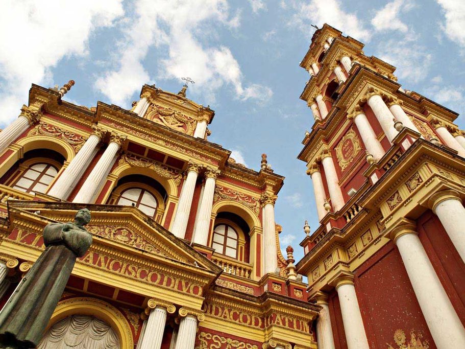 Tour of the City - Discovering Salta's Hidden Treasures
