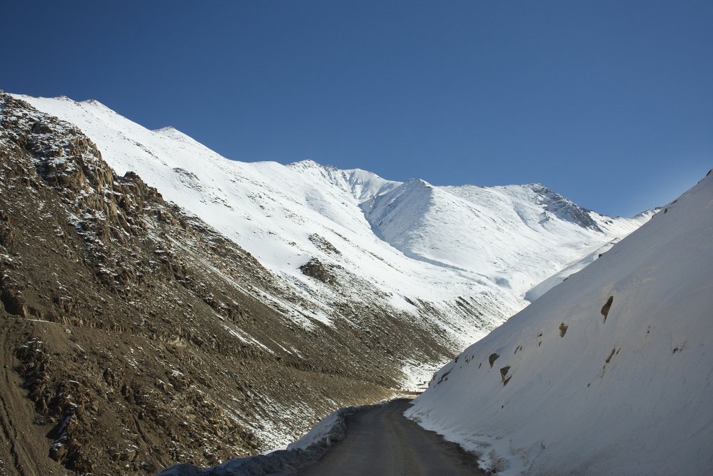 Road to Nubra Valley