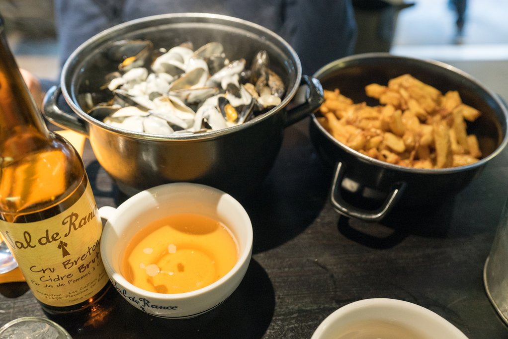 Traditional mussels with cider