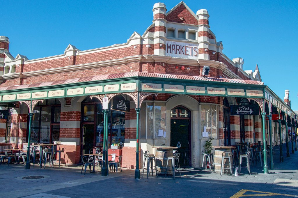 This afternoon, visit the historic port town of Fremantle