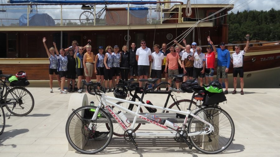 Happy cyclists on the last ride of the week