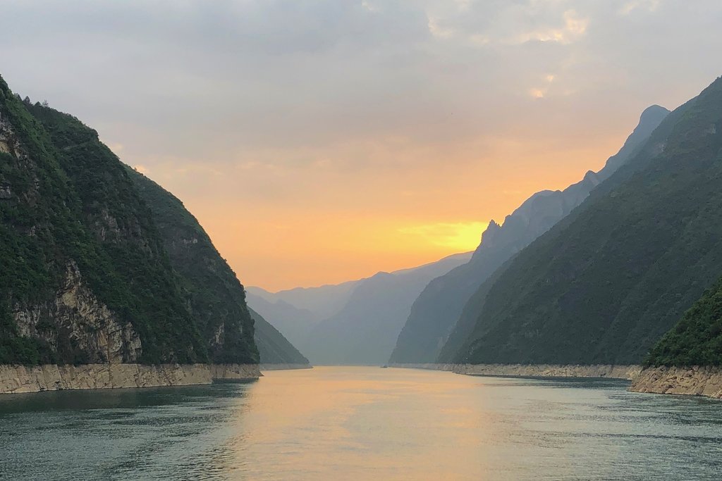 Sunset over Wu Gorge