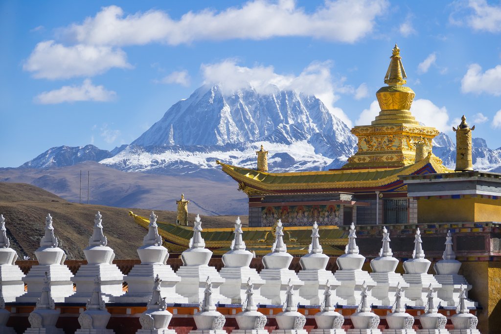 The monastery in Tagong