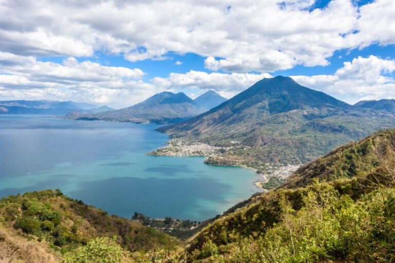 Guatemalan Highlands: Antigua, Lake Atitlán & Tikal - 7 Days