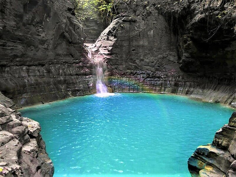 Explore Bukit Persaudaraan, Waimarang Waterfall & Rende Village