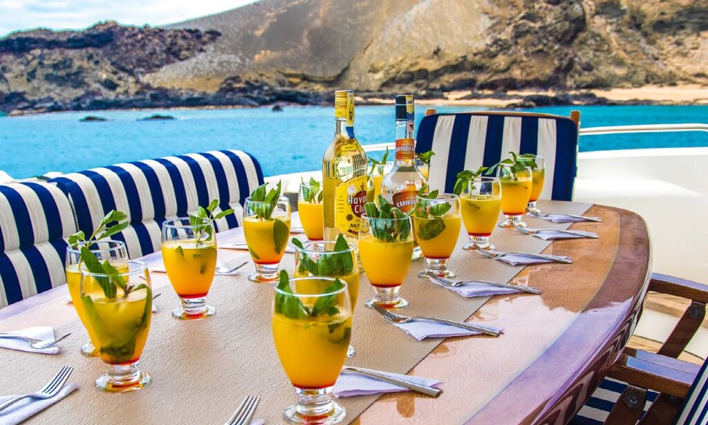 Enchanting Encore: Another Yacht Day Trip to Captivating Uninhabited Galápagos Islands (Charter)