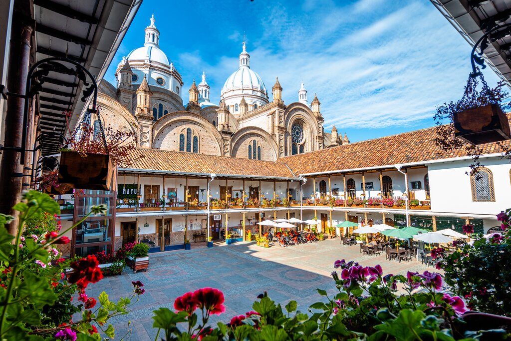 Cuenca is full of colonial delights, including it's blue-domed Cathedral