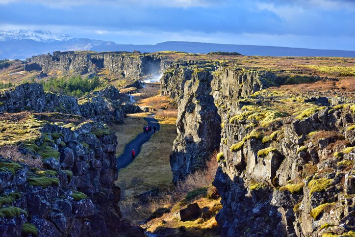 Tectonic plates meet in Thingvellir