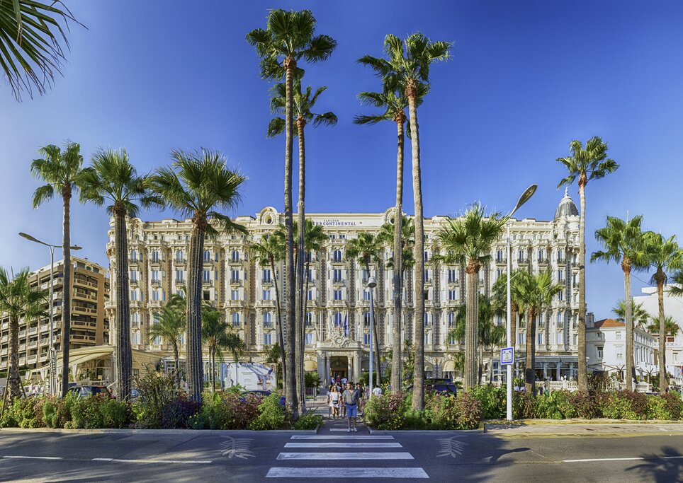 Walking tour of Cannes & old Antibes