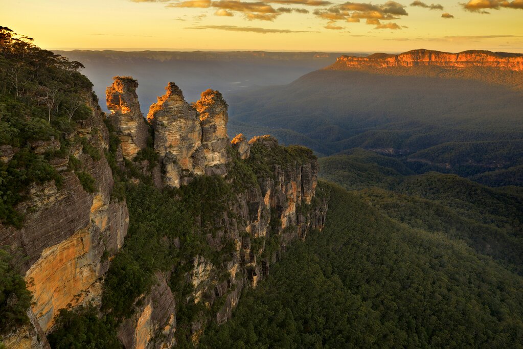 The Three Sisters rock formations in the Blue Mountains west of Sydney
