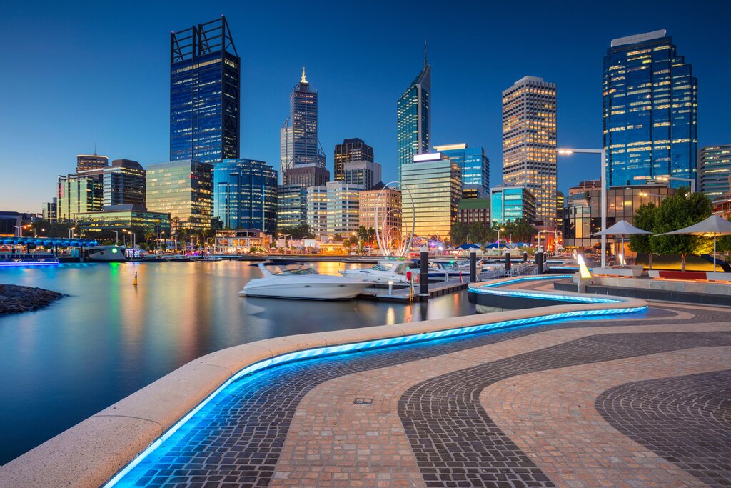 Board a boat with a buffet and see Perth's skyline from the water