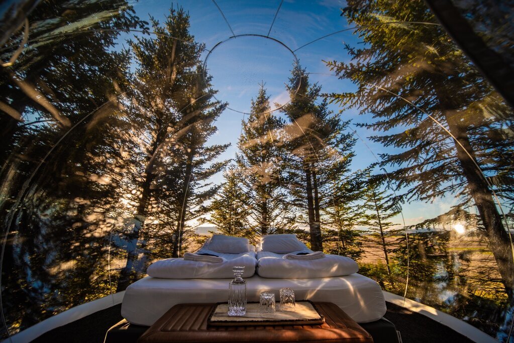 Starlit Slumbers & Midnight Sun – Bubble Hotel Experience