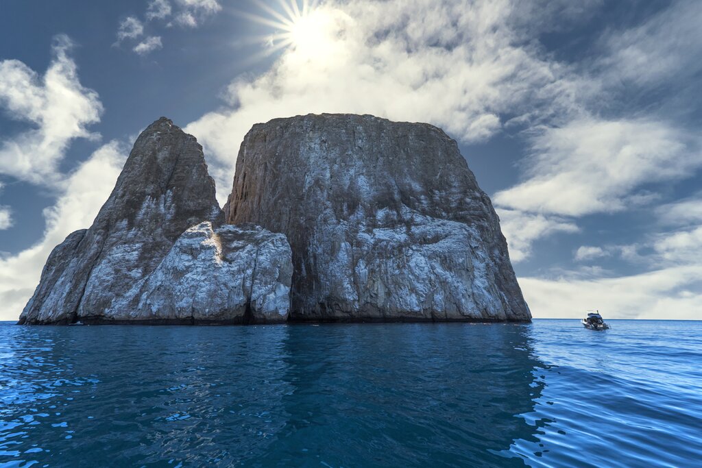 Kicker Rock: A Snorkeling Adventure