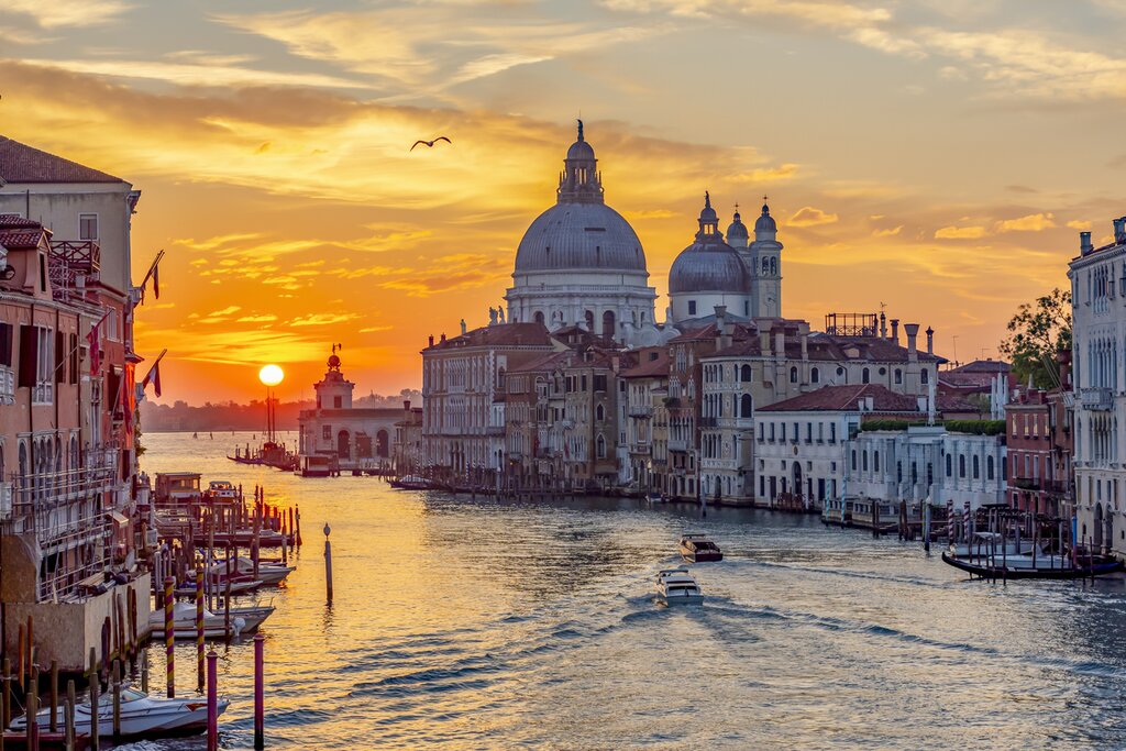 Experience the romance of Venice's Grand Canal