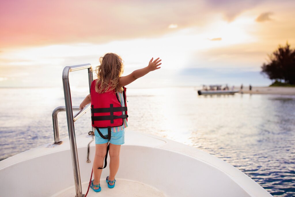 Wind down your two-week family vacation with swimming and boat trips off the beaches of Manuel Antonio