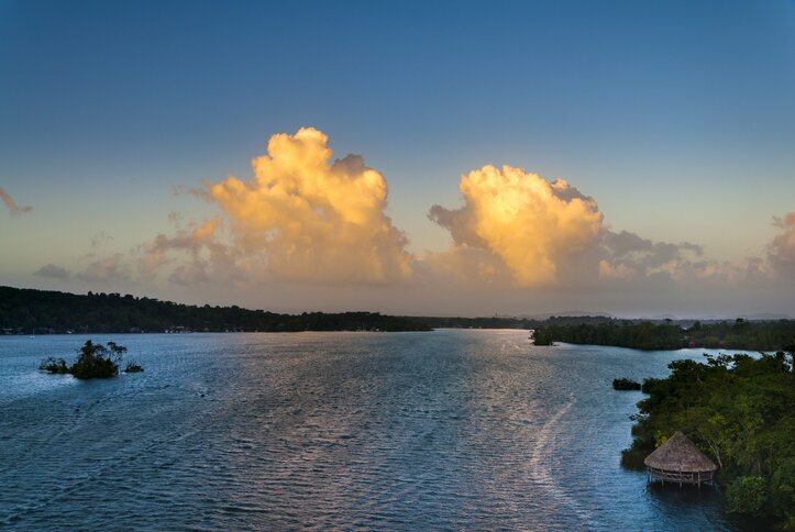 Sunset over the Río Dulce
