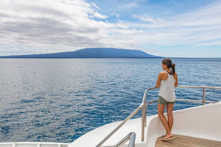 Ecuador Cruise Adventure: Quito to the Amazon & the Galápagos - 14 Days