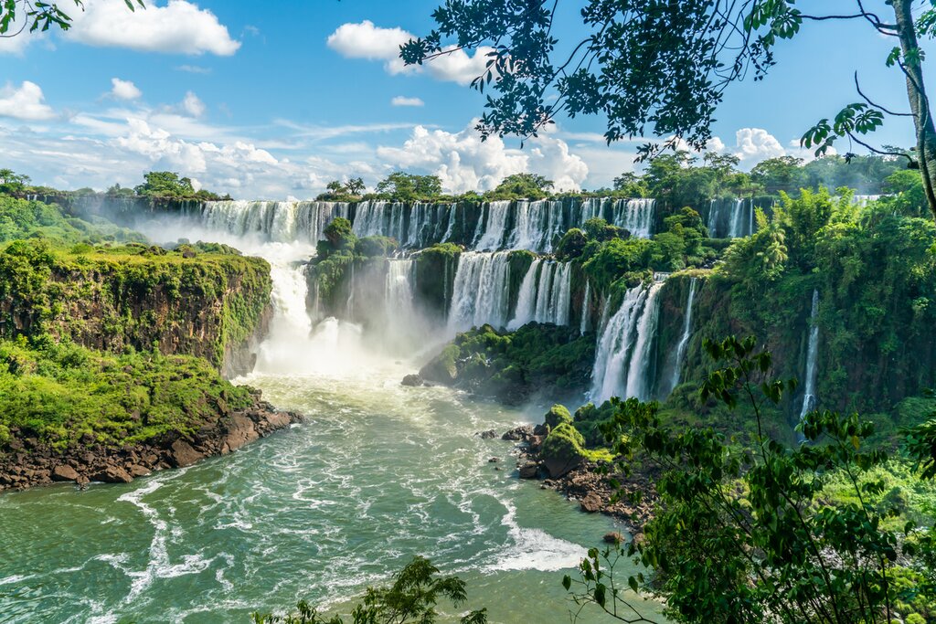 See the Iguaçu Falls from both sides of the Brazil and Argentina border