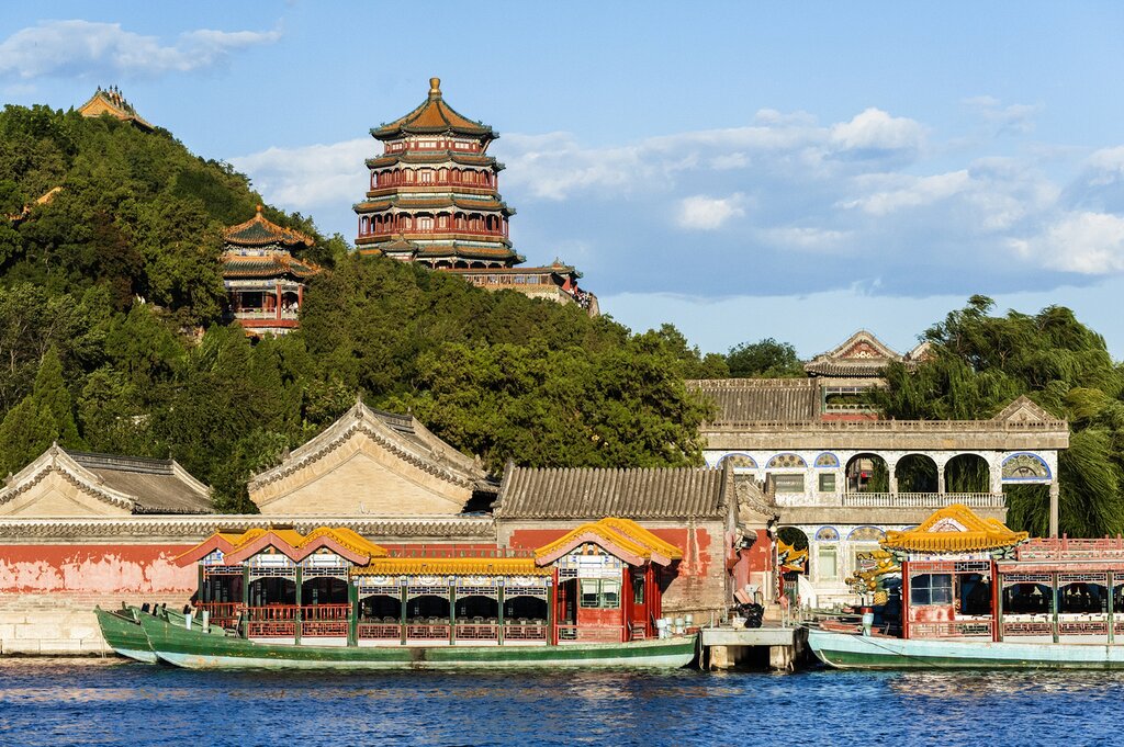 The Summer Palace  dnd Railway Station Transfer
