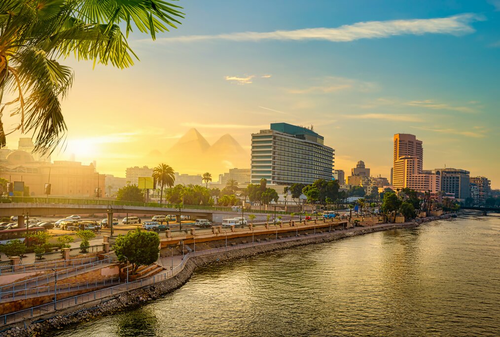 Fly from Sharm El Sheikh to Cairo International Airport for International Flight