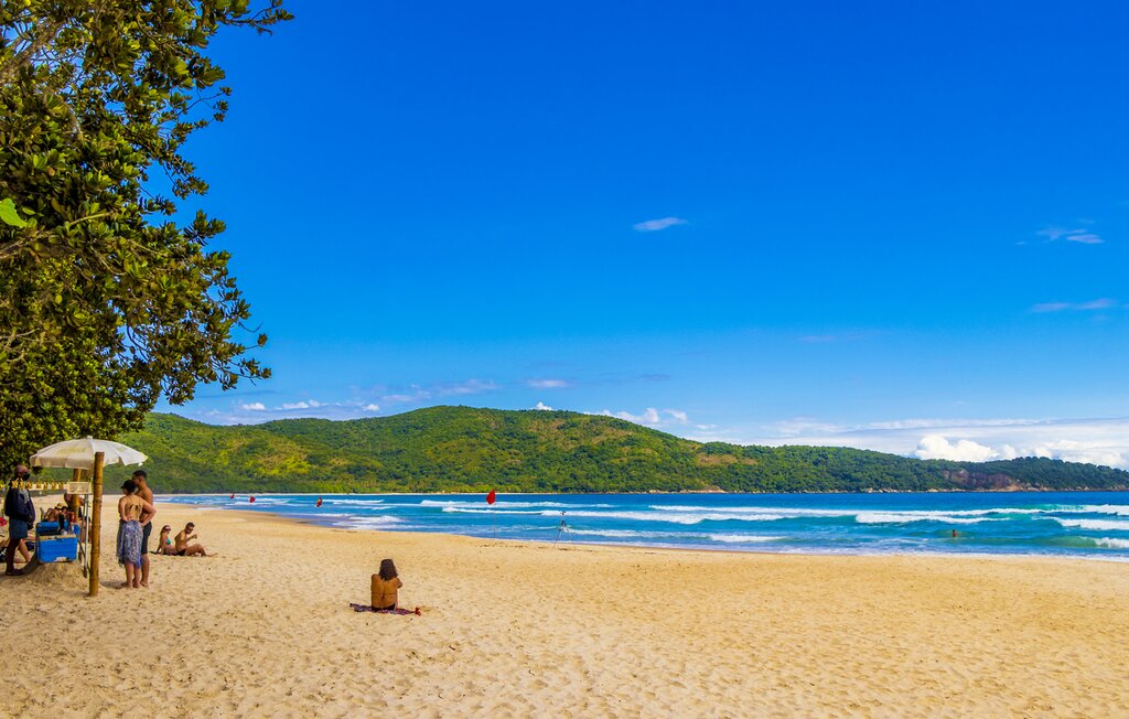 End your trip on the beaches of Ilha Grande