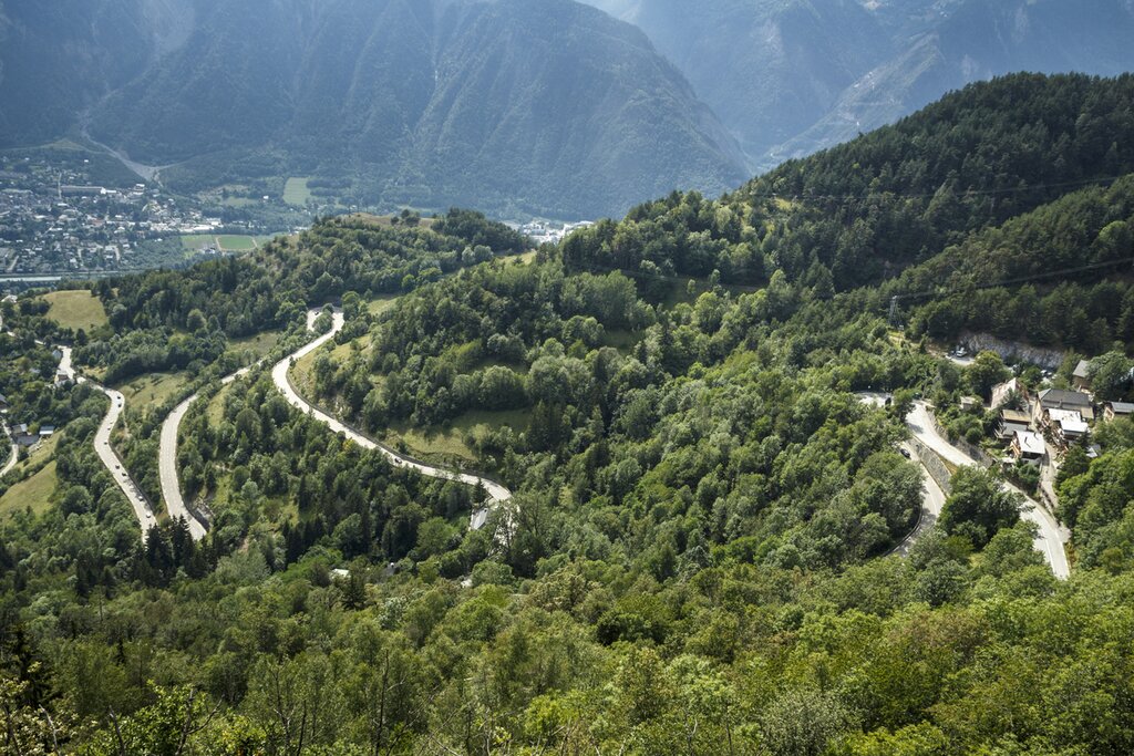 L'Alpe d'Huez route