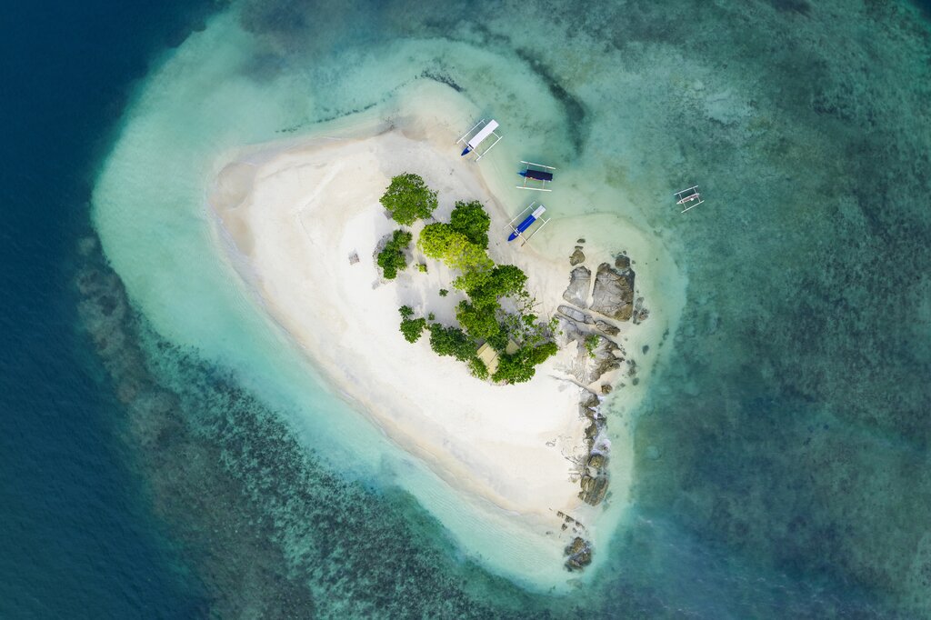 Island Hopping and Snorkeling in Gili